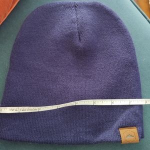 Mens New with no tags Stretchy  beanie